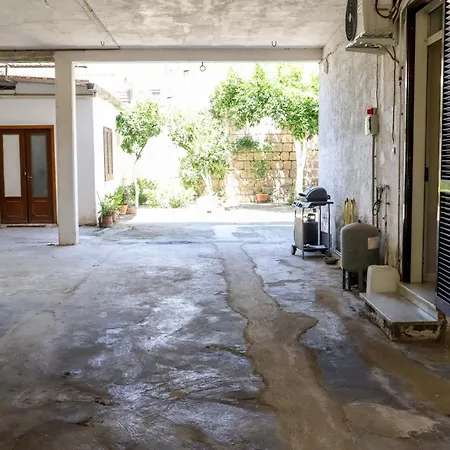 Gli Agrumi Di Nonna Peppina - Limoni Apartment *